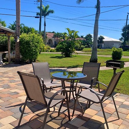 2 Bed Cottage With Pool, Close To Beach! Bbq Grills & Patio Fort Myers Exterior foto